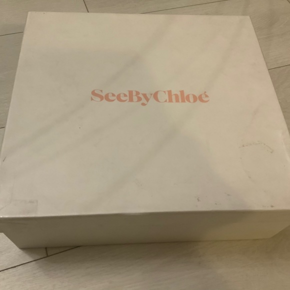 See by Chloe (New with box)FA-Lisa us10 Aubergine 4” heel - Picture 5 of 9